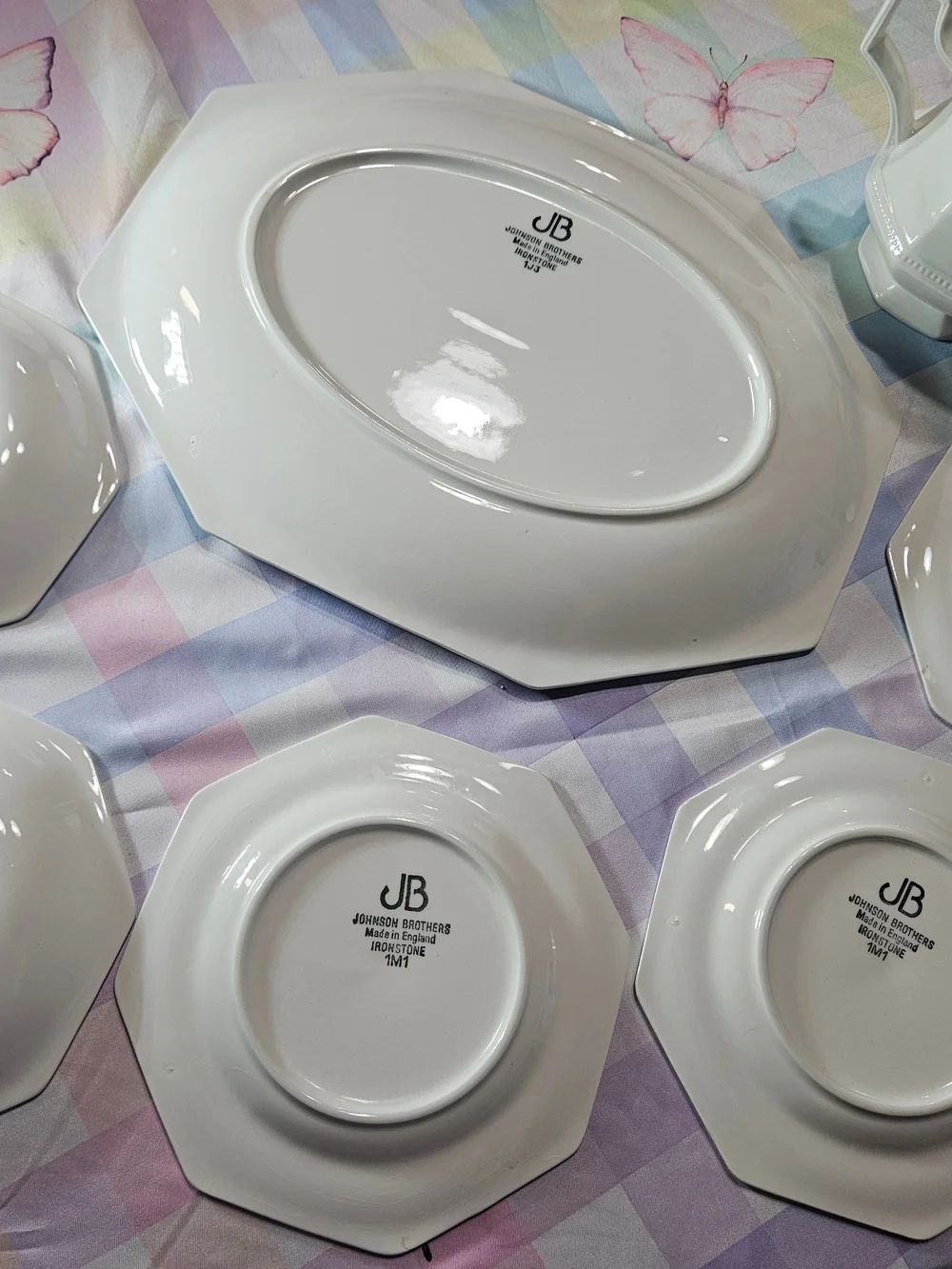 Vintage Johnson Brothers Heritage White Ironstone 7-Piece Serving Set